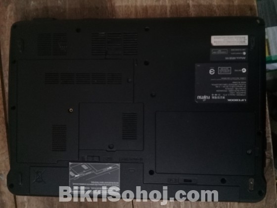 Fujitsu, Ram 4 GB,  HD 320 GB